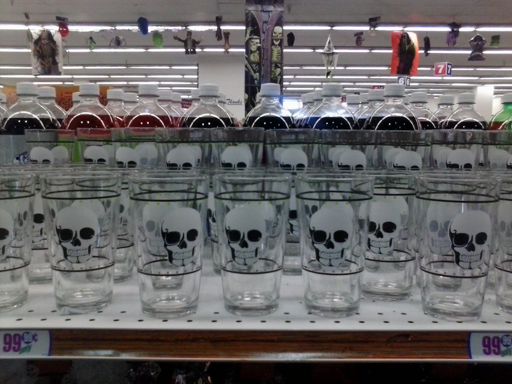 99Only Halloween skull glass display